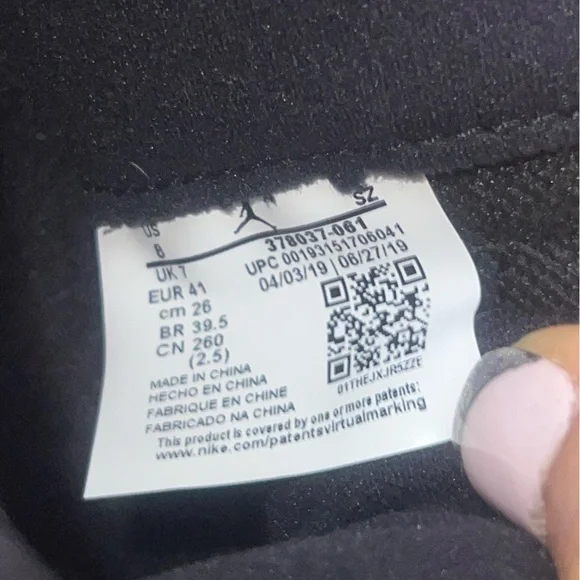 Air Jordan 11 Retro Bred - Picture 8 of 10